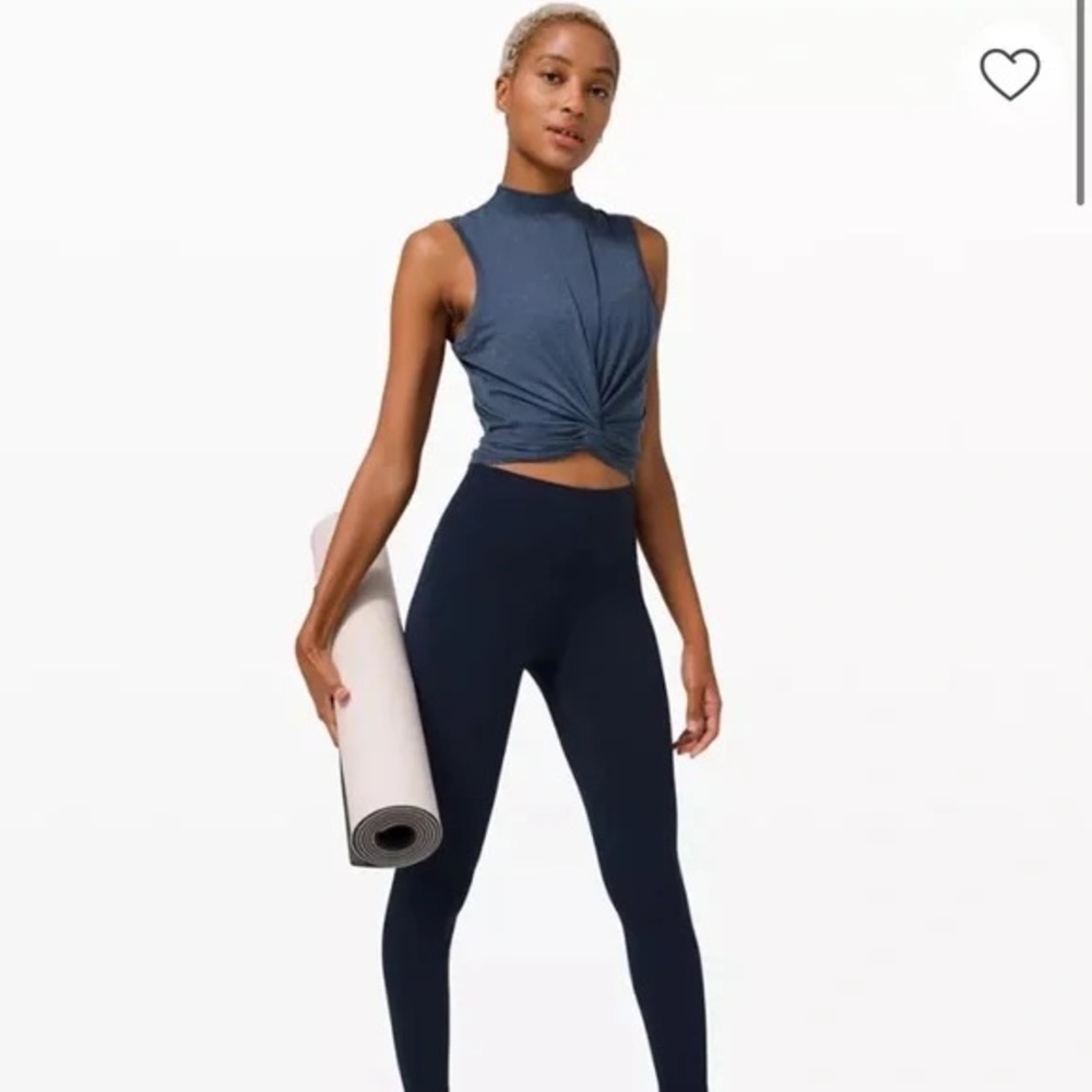 Lululemon Women's Small Blue Time To Restore Mock Neck Tank In‎ Iron Blue